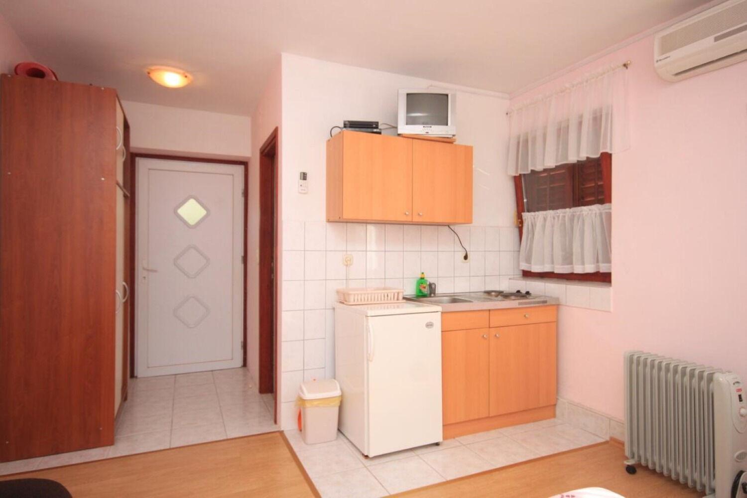 Apartments Nada - 100 M From Beach Kali Bagian luar foto